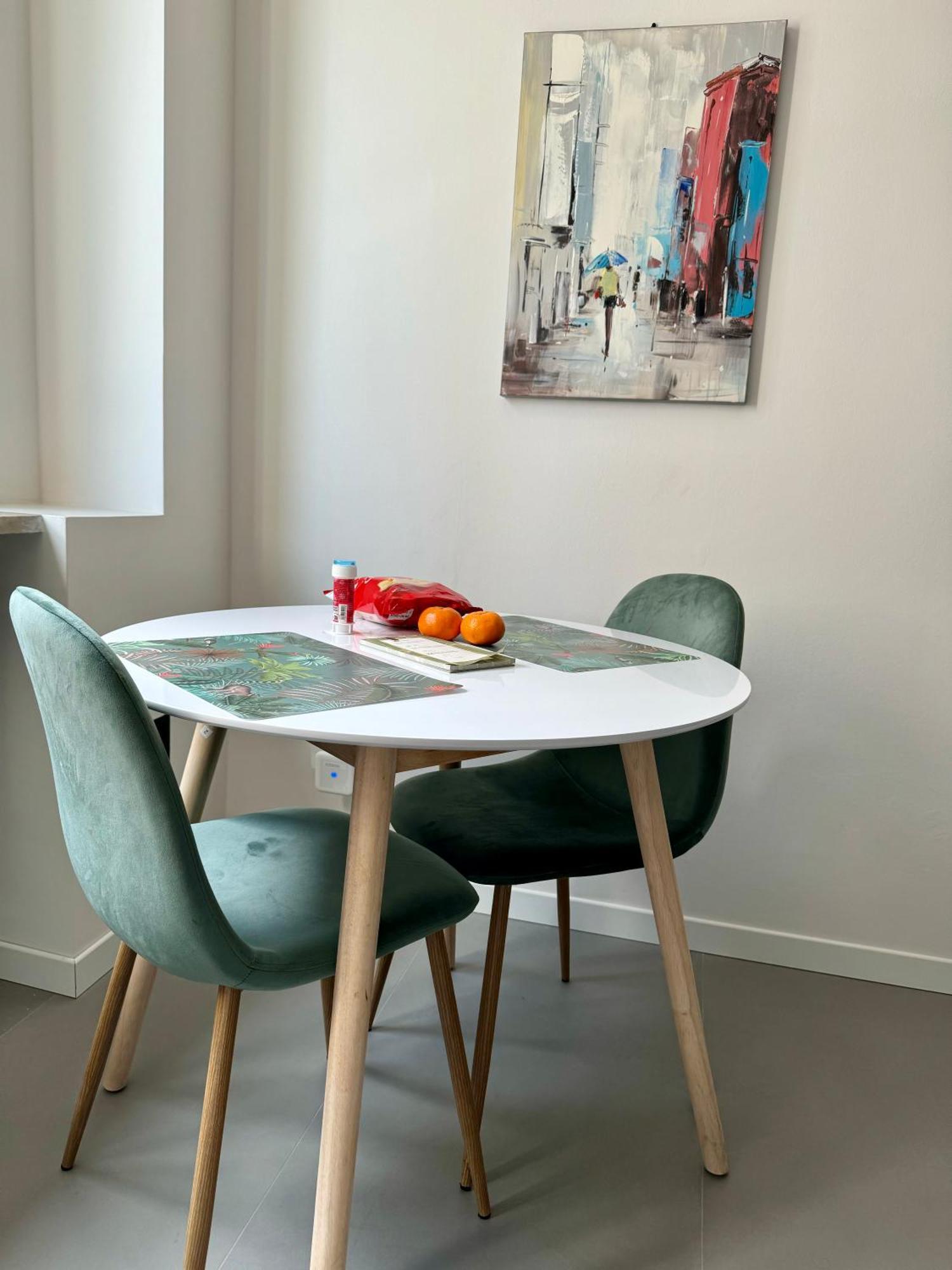 Rainbow Flat- Monolocale Luminoso * Mailand
