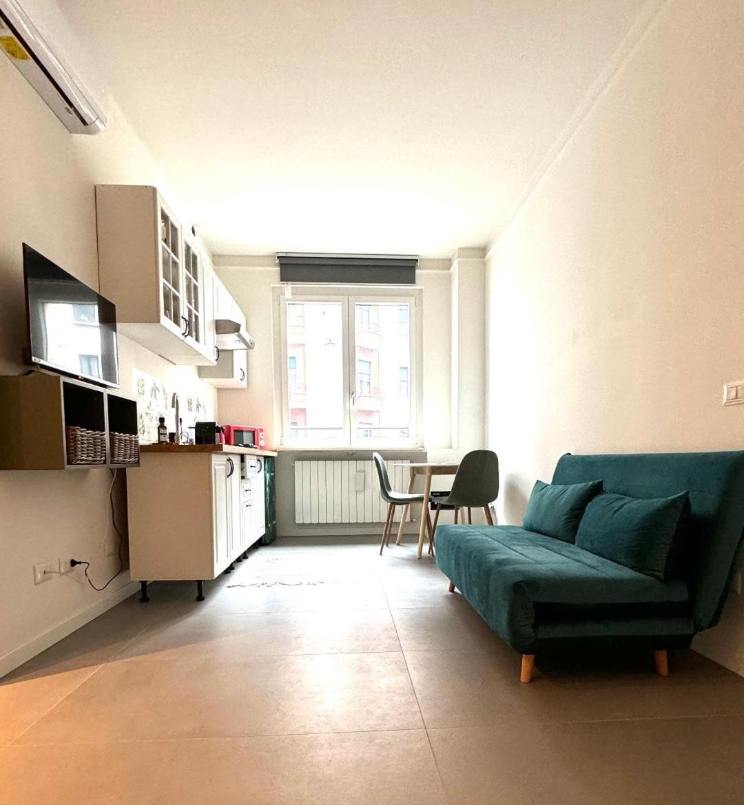 Rainbow Flat- Monolocale Luminoso * Mailand